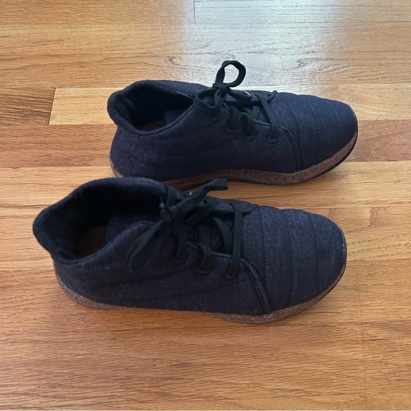 SOLE & UBB Jasper Chukka Ankle Boots in Black - Picture 15 of 16